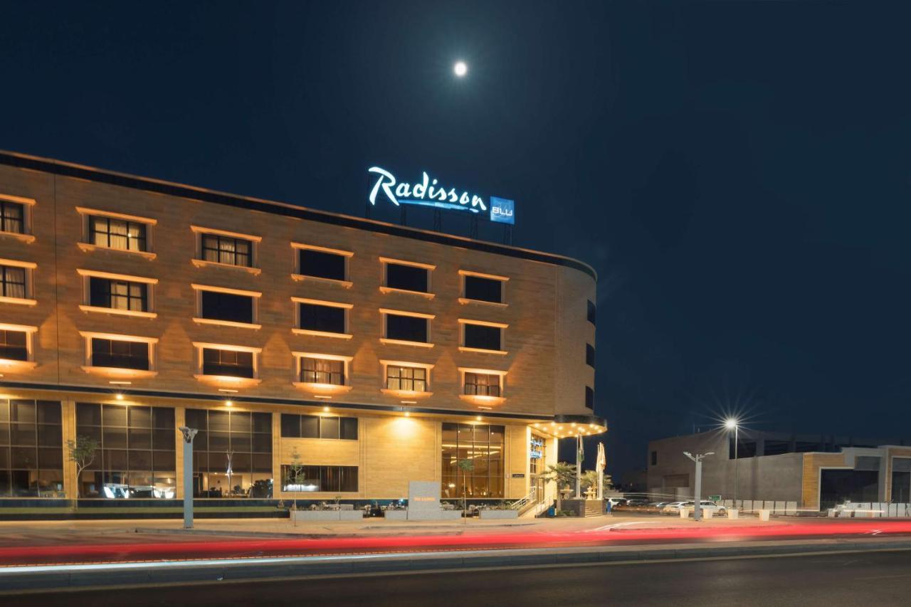 Radisson Blu Hotel, ブライダ エクステリア 写真