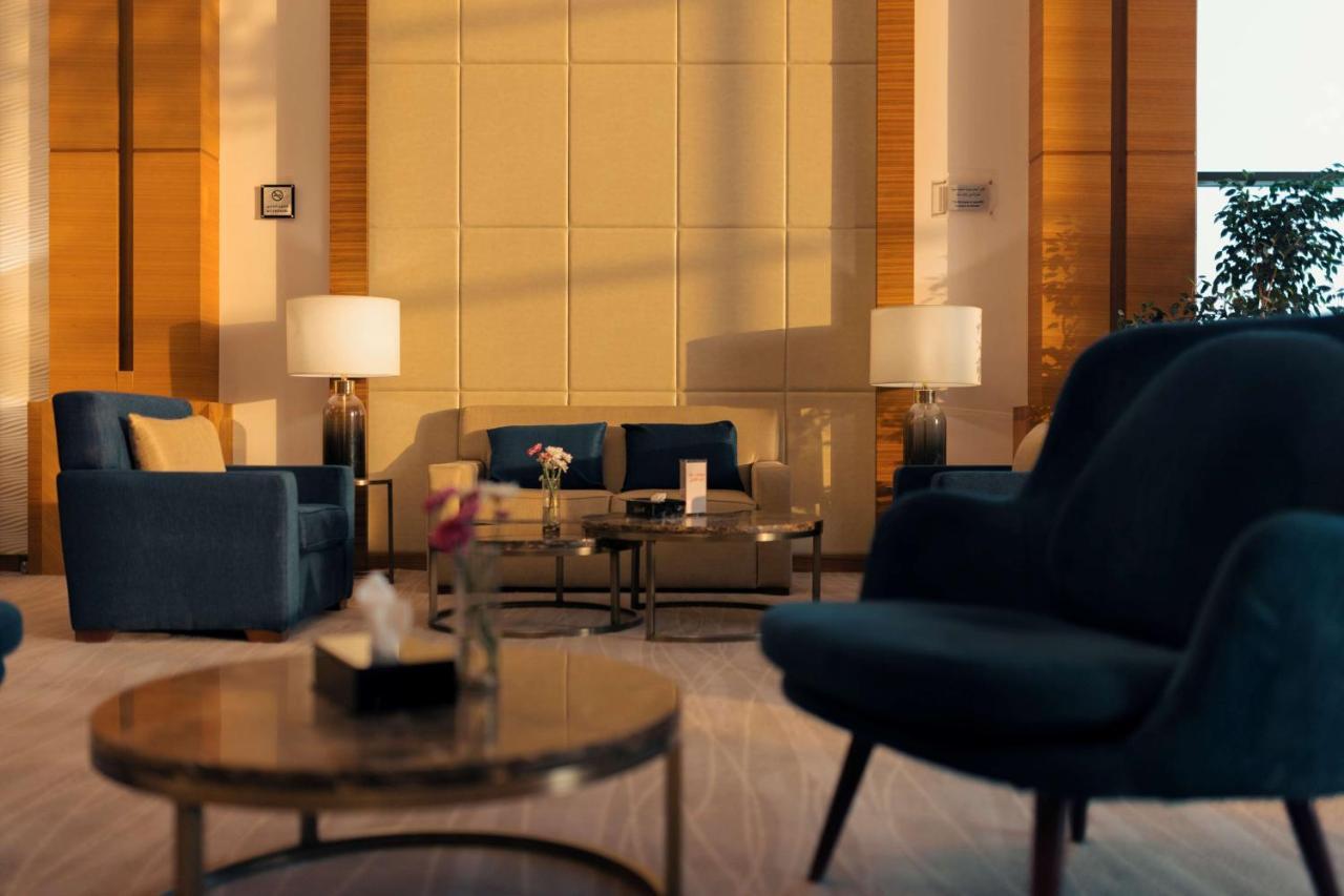 Radisson Blu Hotel, ブライダ エクステリア 写真