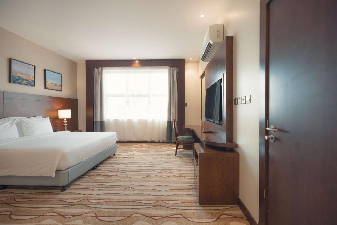 Radisson Blu Hotel, ブライダ エクステリア 写真